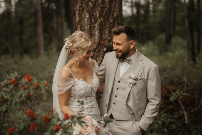 Freie-Trauung-im-Waldhof-auf-Herrenland